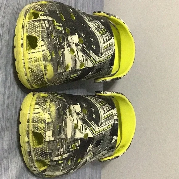 Men’s size 8 Wmns 10, yellow with black and white city pattern Nike Air Jordan 1 Mid Shoes Black White Yellow Ochre DQ8426  main image 2